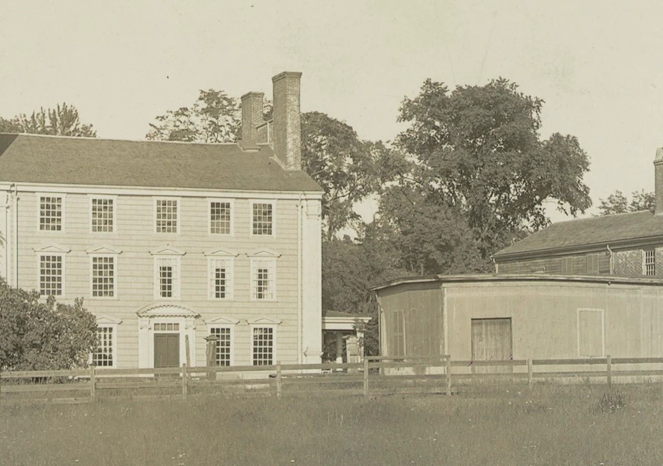 Photo of the Royall House, in Medford MA.